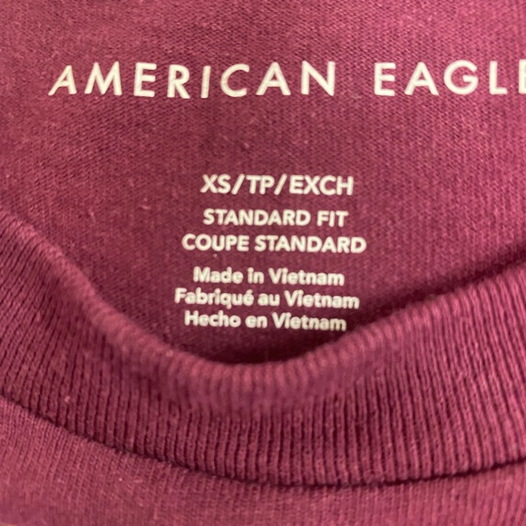 American Eagle Tshirt standard fit in x small - Picture 3 of 4